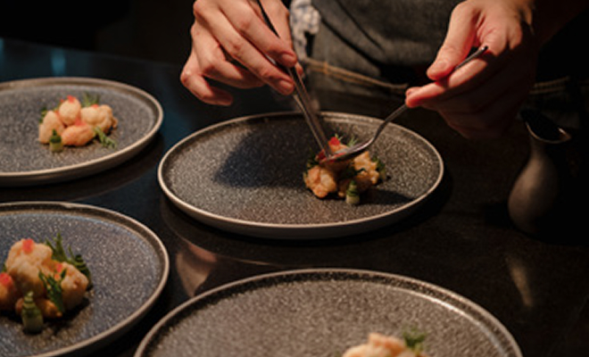 Top 5 Restaurants in Streetscape